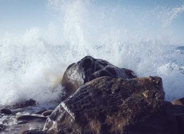 阿里 Qoder 上线 Quest 1.0 智能体，可自我学习与进化